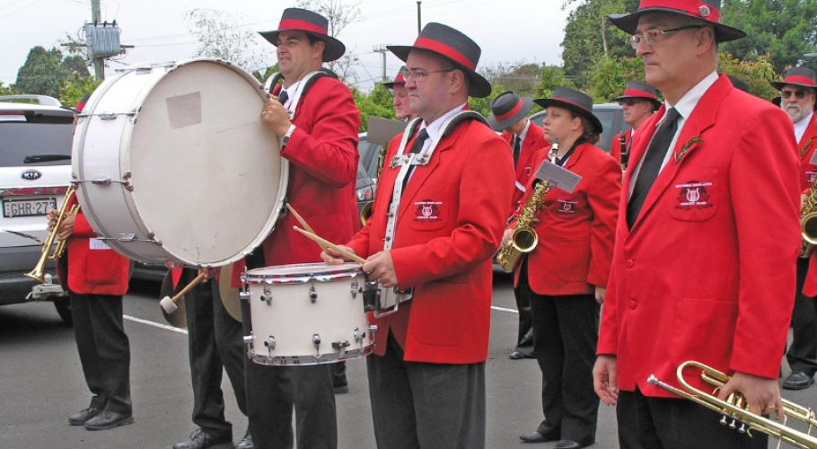 2 Anzac Day 2014 - drummers